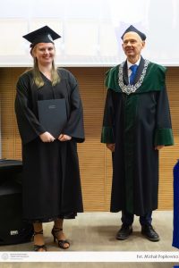 082-DSC09892