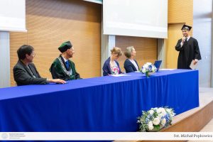 241-DSC00676